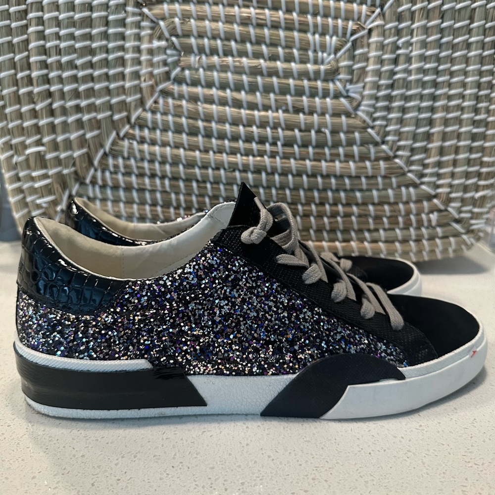 Women's Glitter Sneakers - Picture 2 of 4